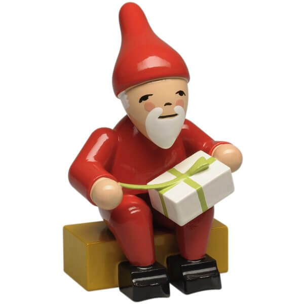 Gnome with Gift by Wendt & Kühn Image